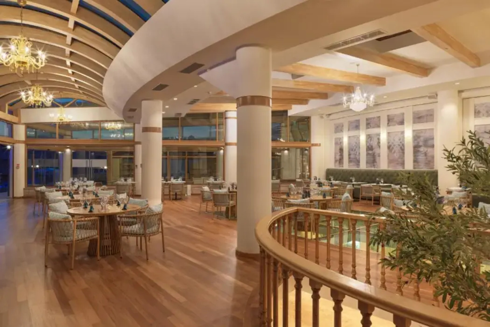 Seafos Luxury Resort & Spa