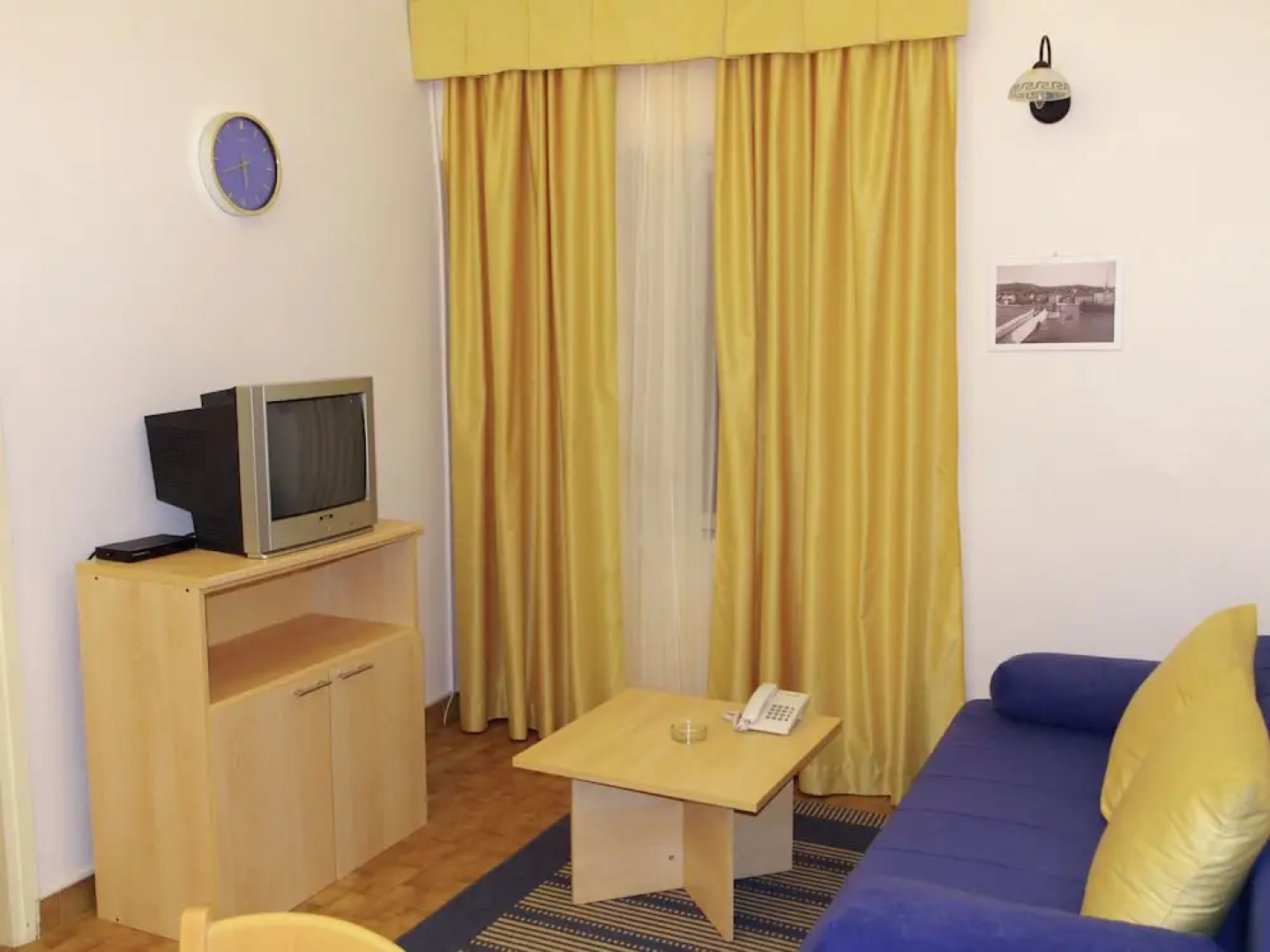 Apartment With Wifi, at 4 km. From City of Trogir