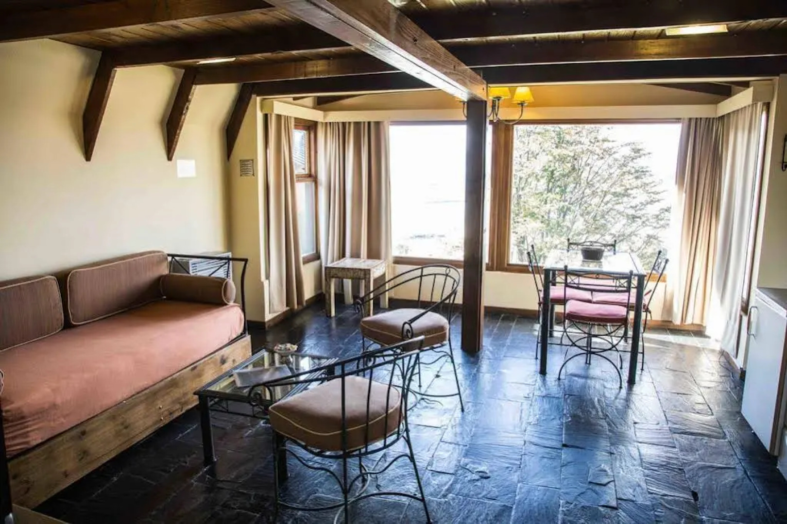 Utaka Cabañas y Apartamentos