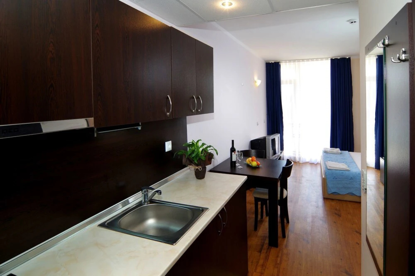 Scape Royal Beach Chernomorets