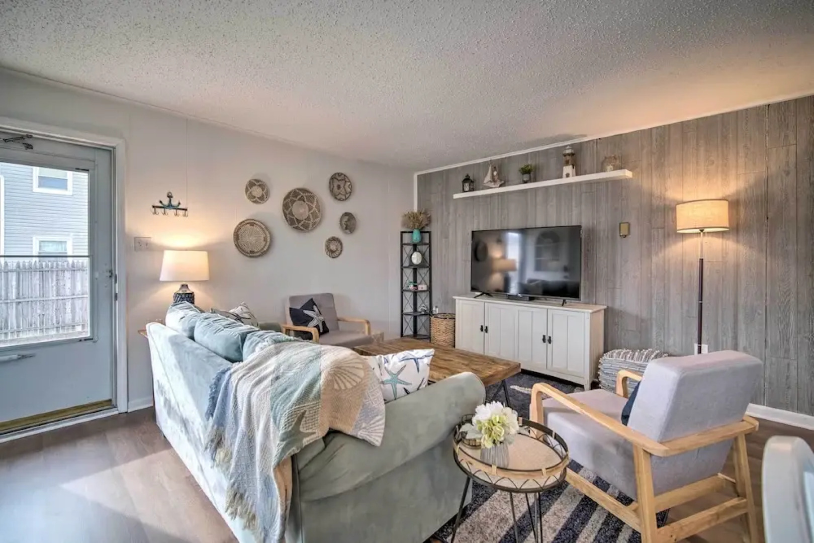 Coastal Brigantine Retreat - Walk to Beach!