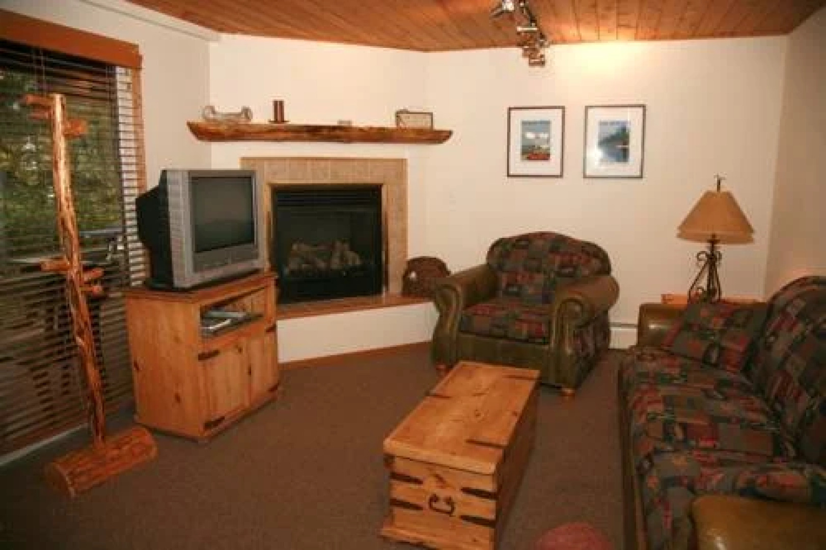 Bay Point On The Lake