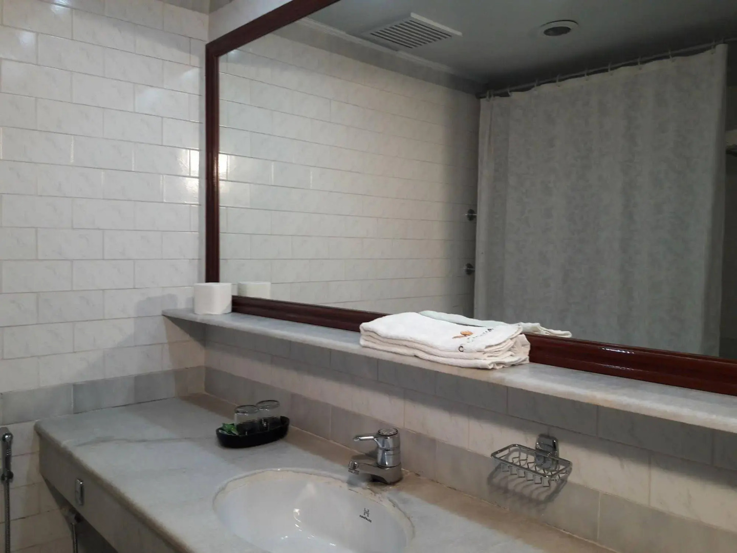 Hotel Nirvana Luxury International