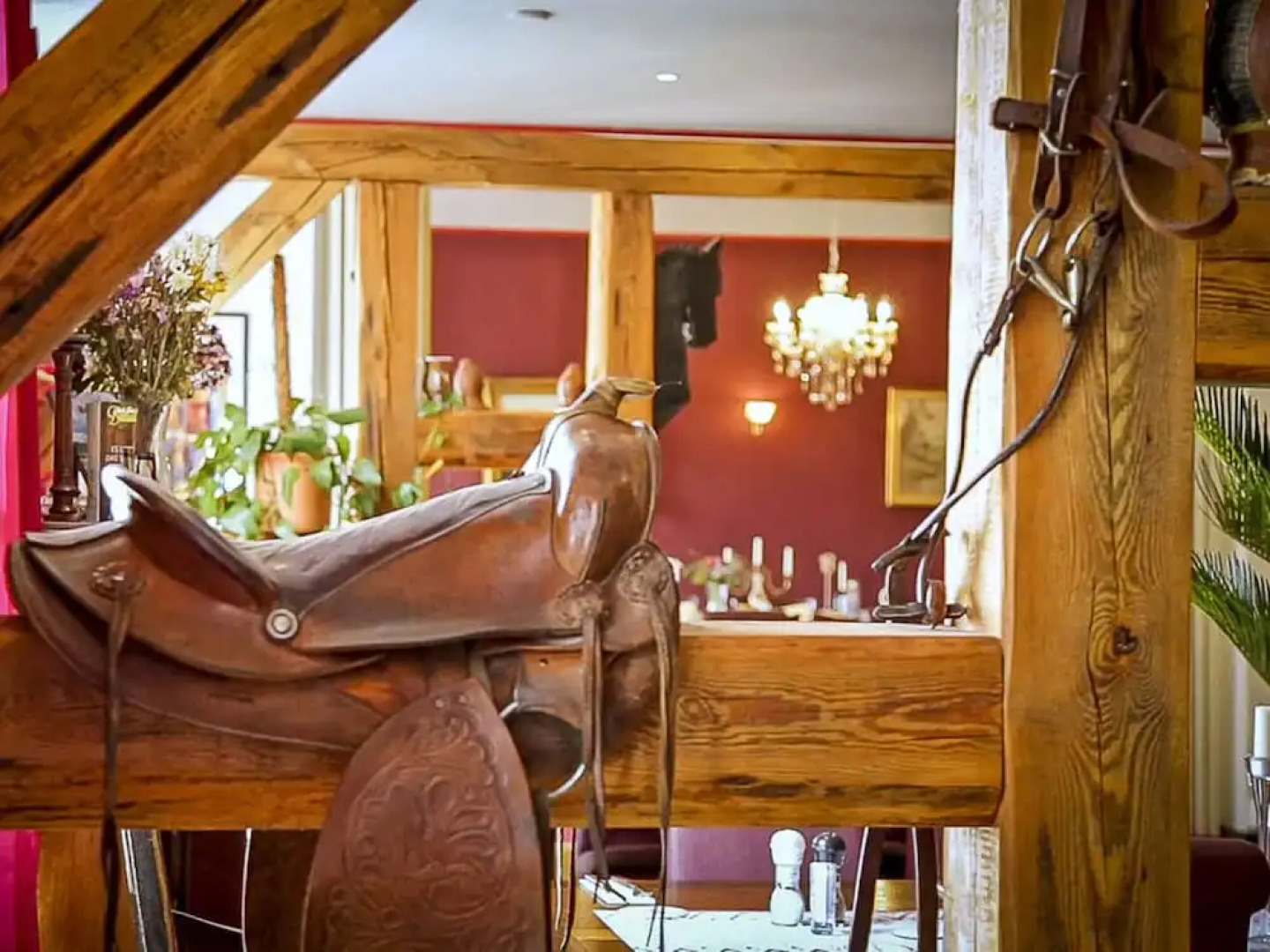 Manor House by the Lake in Klein Upahl