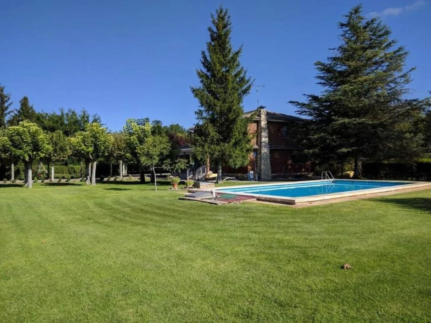 Villa With 6 Bedrooms in Villabáñez, With Private Pool, Furnished Terr