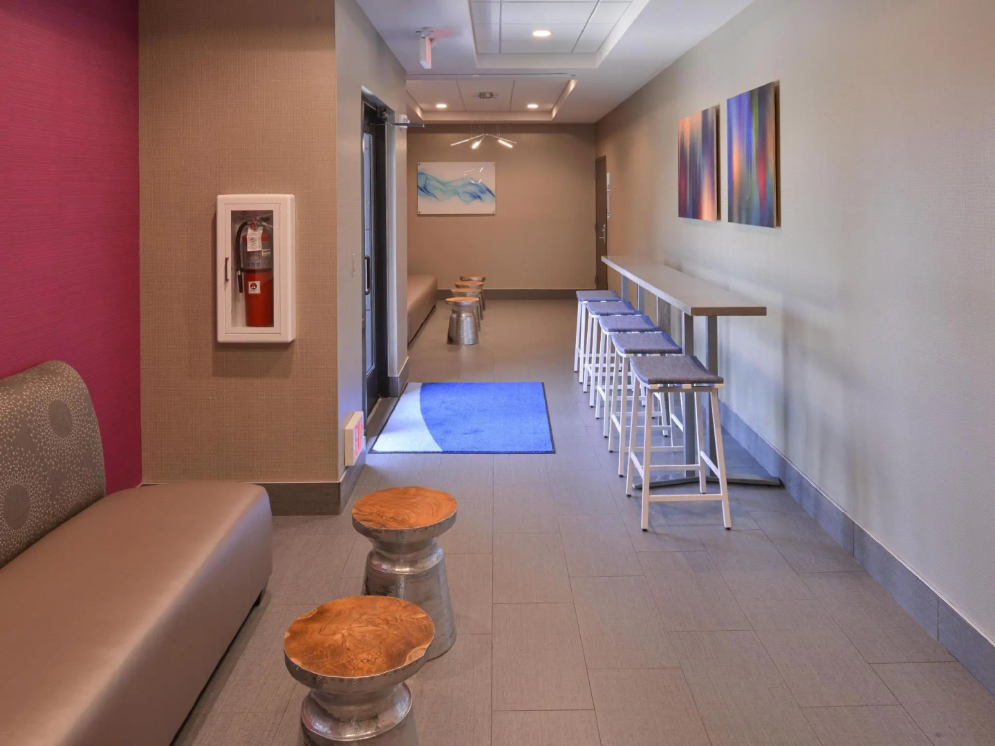 Holiday Inn Express & Suites Bryant - Benton Area by IHG