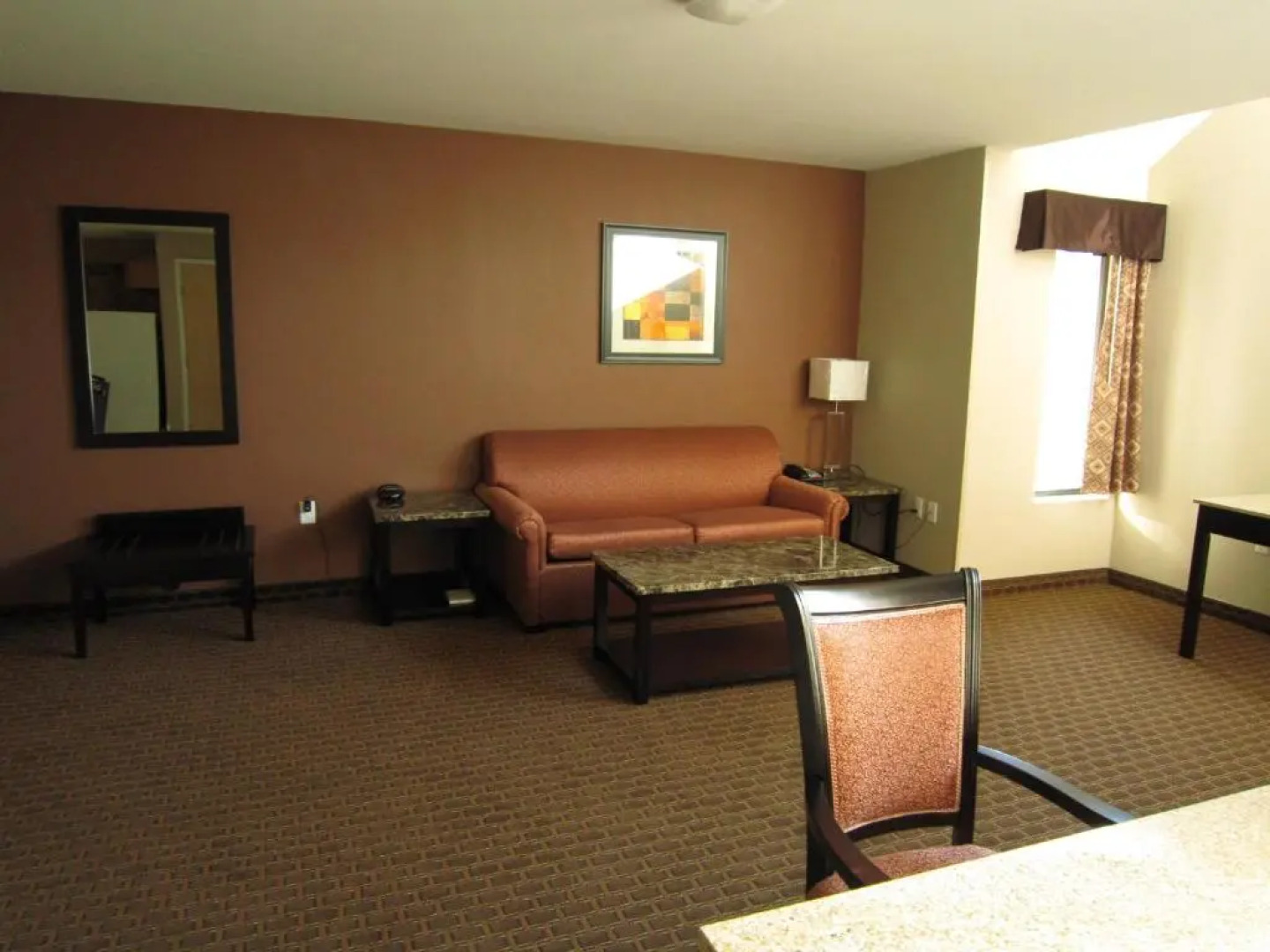 Red Carpet Inn And Suites Monmouth Jtc