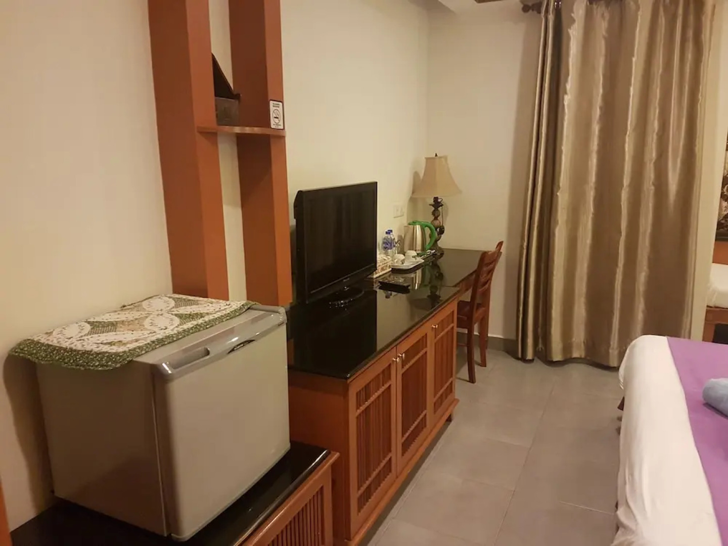 Crystal Private Water Chalet