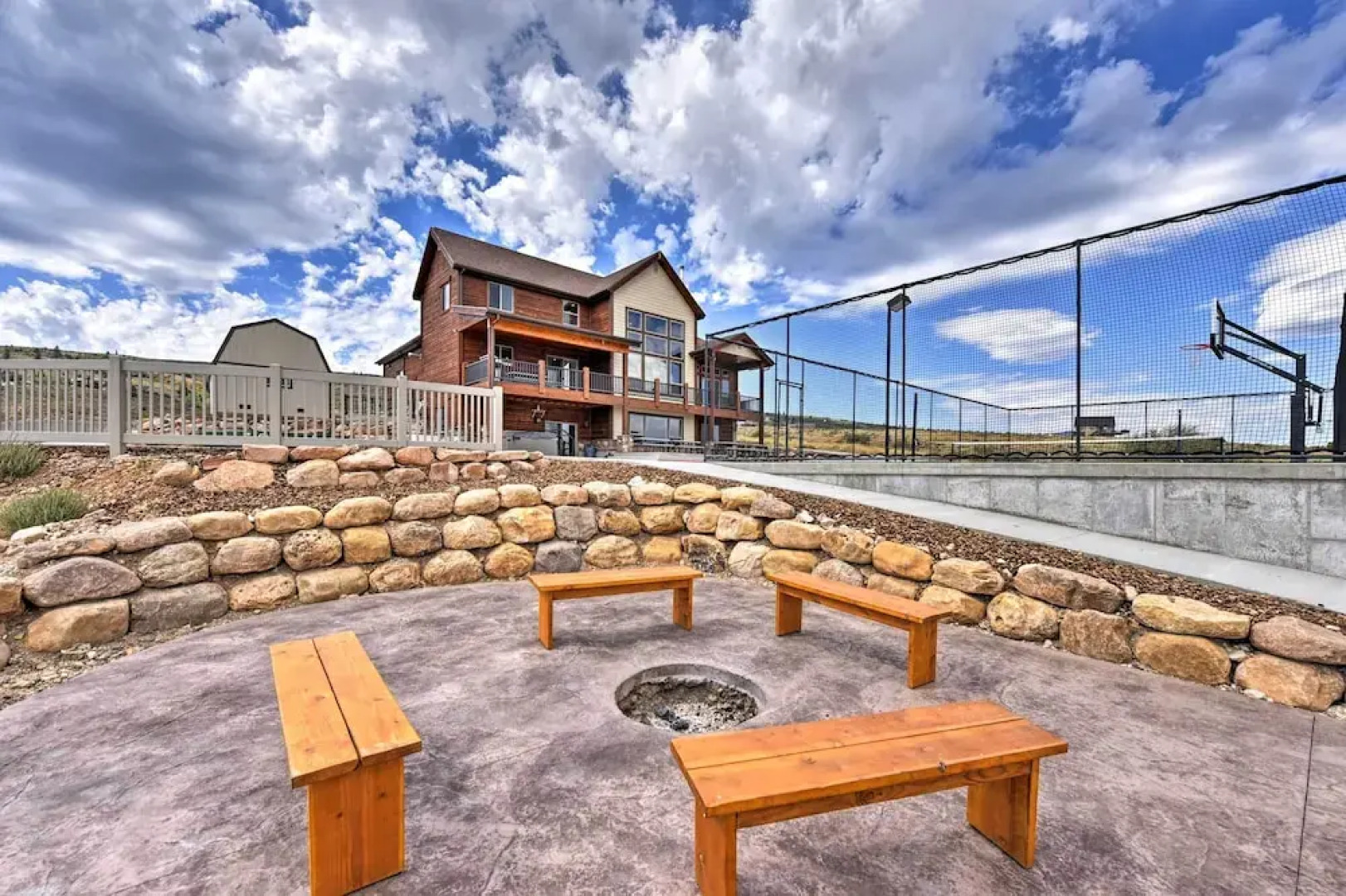 Cabin w/ Beach Access, Sport Court, Hot Tub & View