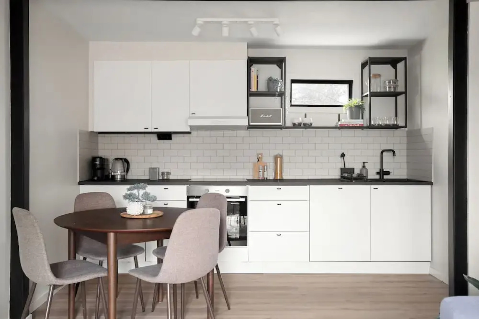 Home Away Apartments