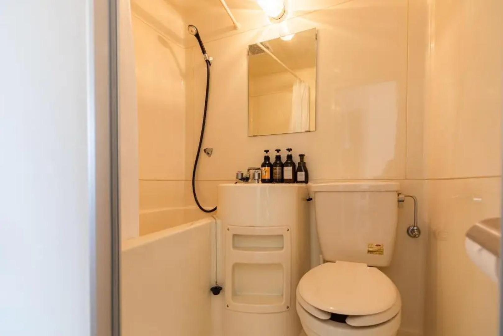 UNPLAN Village Hakuba – Hostel