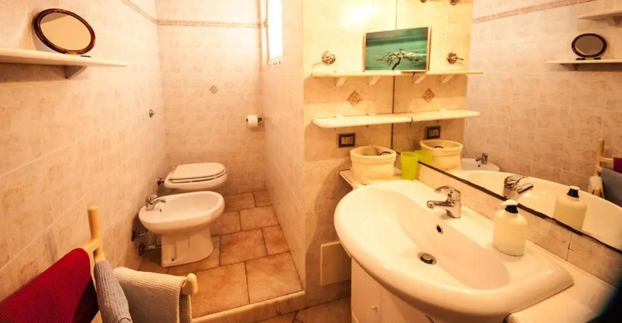 Bosa Apartments "House on the River"