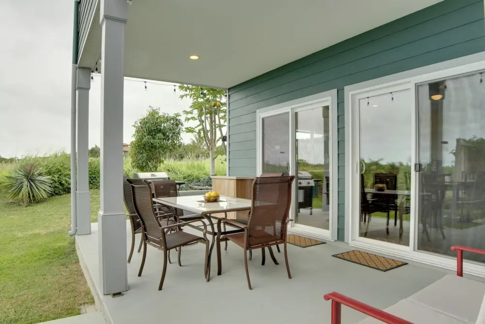 'the Aloha Green House' Retreat w/ Ocean Views!