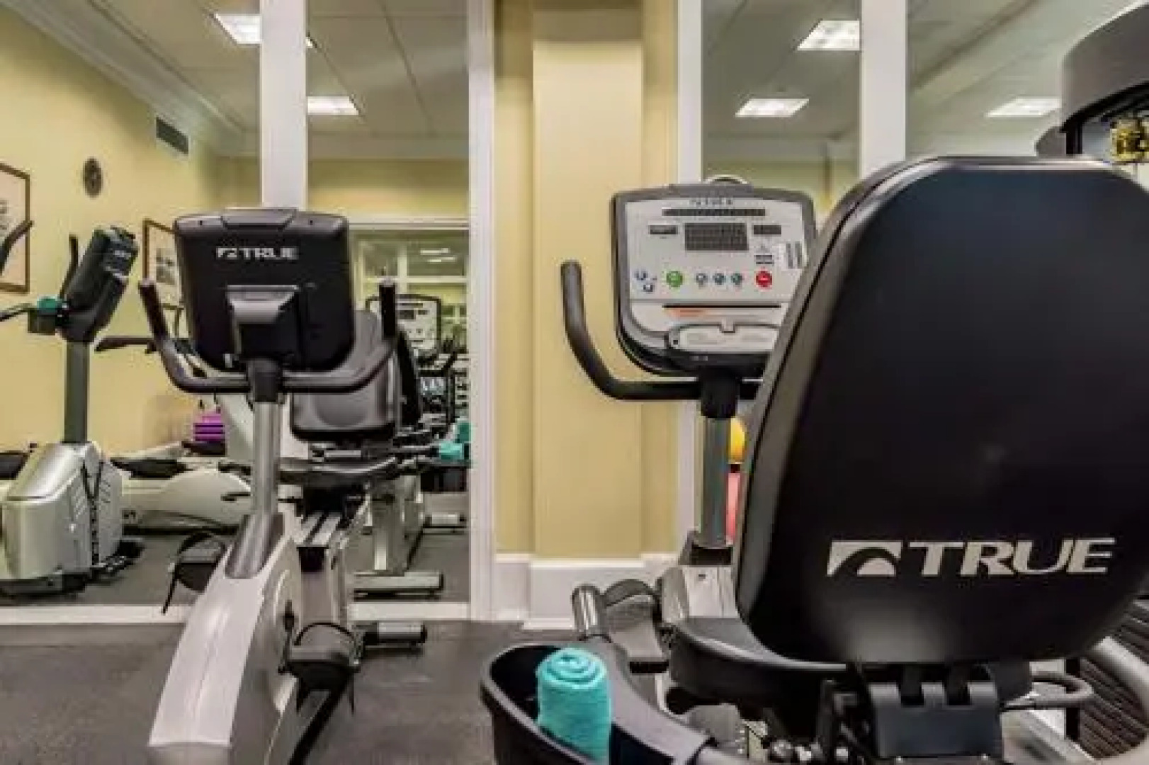 Beach Club Bristol 201 Condo