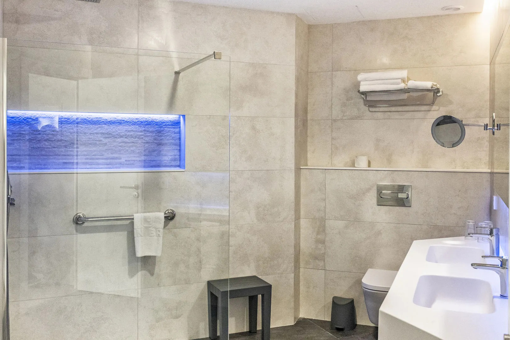 Отель THB Gran Bahia Hotel and Apartments