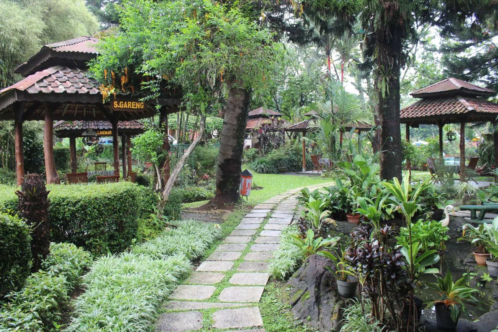 Taman Sari Hotel Dan Resort