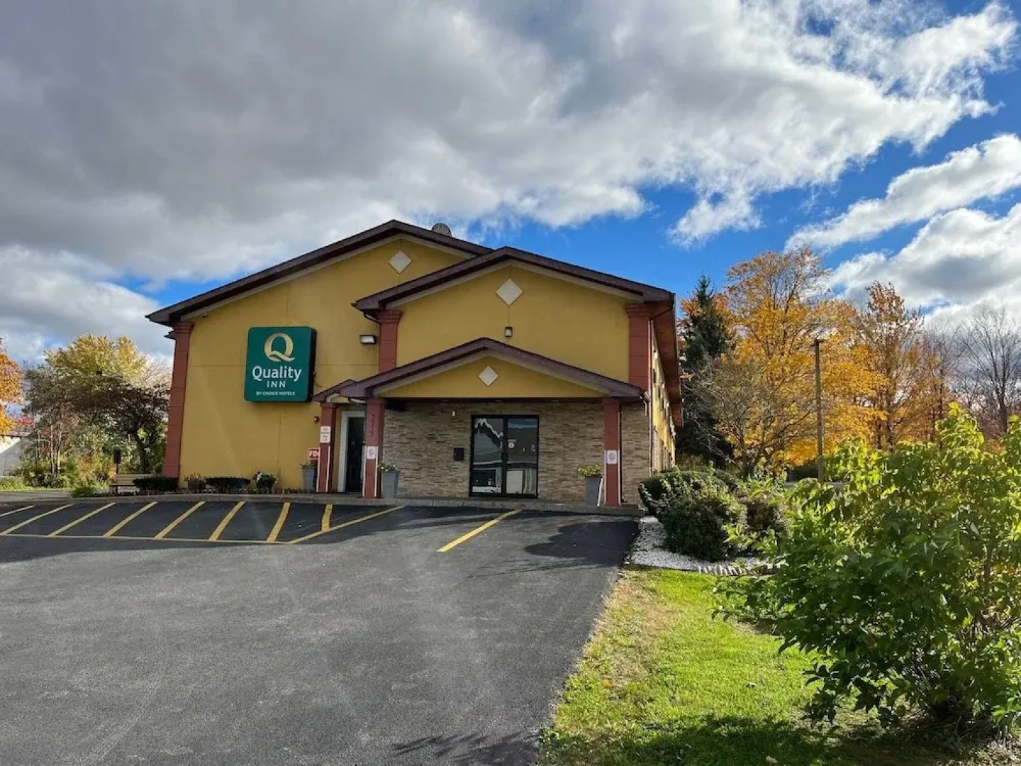 Super 8 Oneida Verona