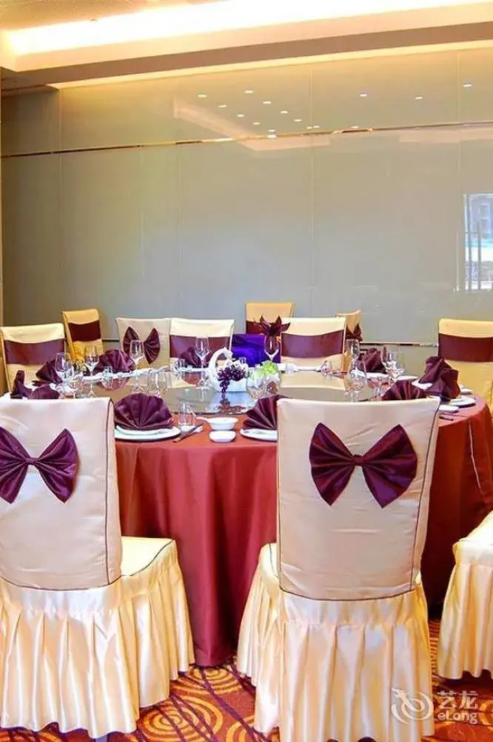 Peninsula Hotel Yichang