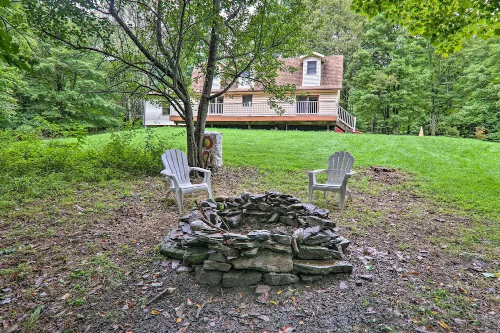 2 Mi to Elk Mountain: Poconos Escape on 11 Acres!