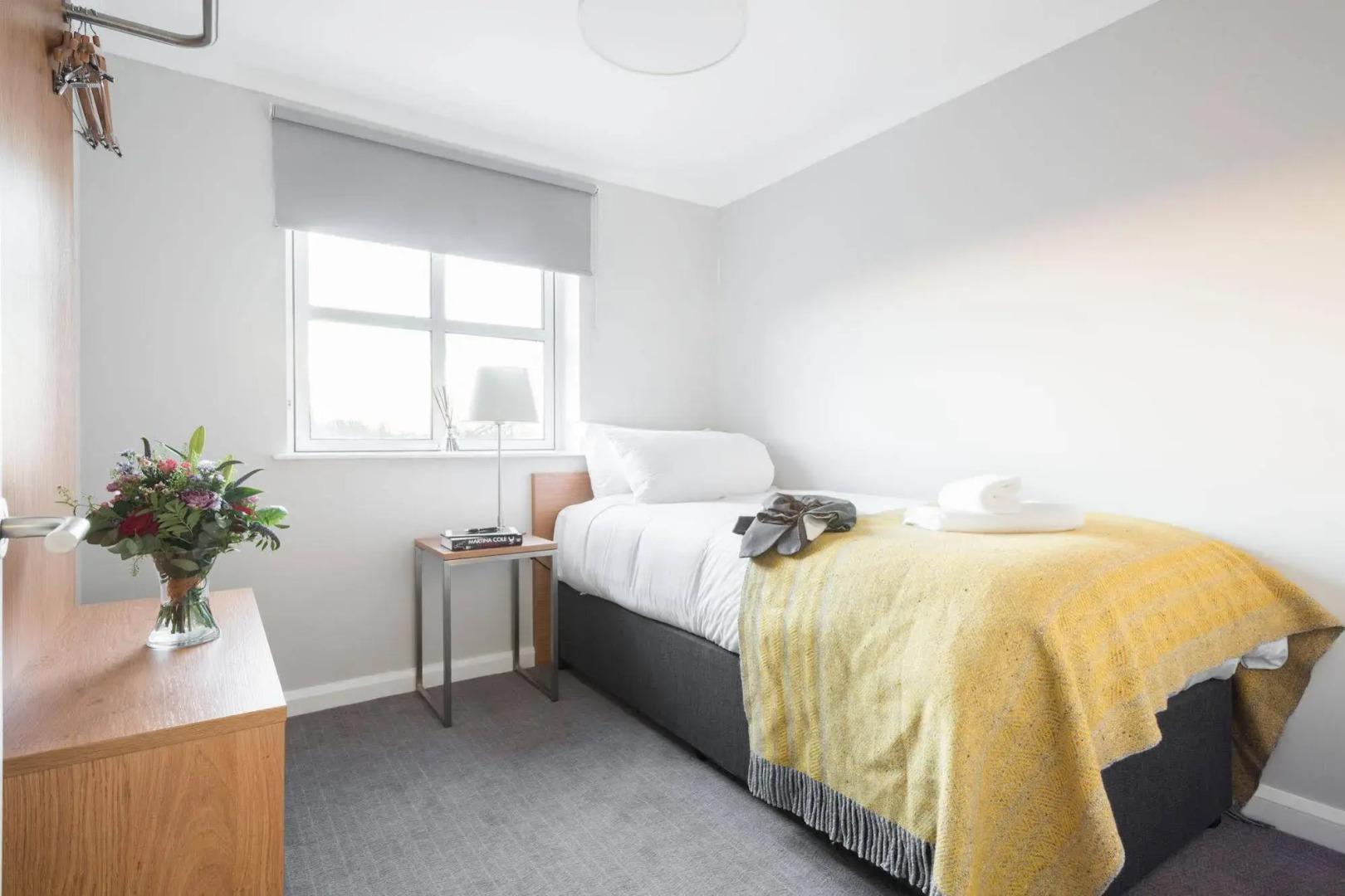 PREMIER SUITES Reading