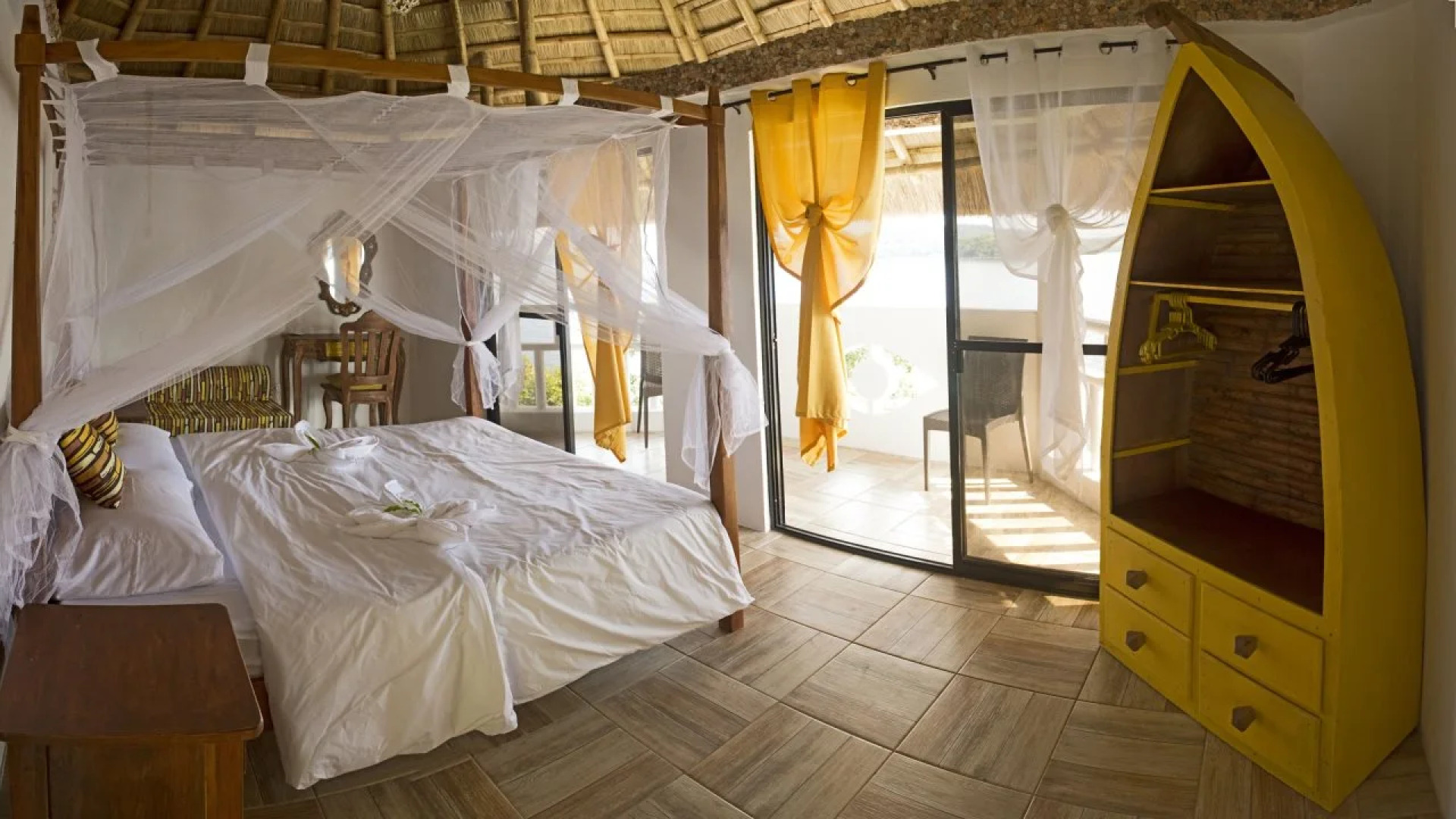 Iris Island Eco Resort