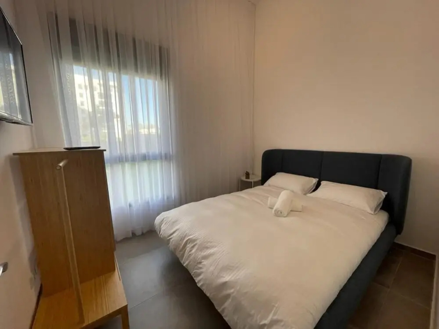 Deluxe Apartment with Private GardenArea