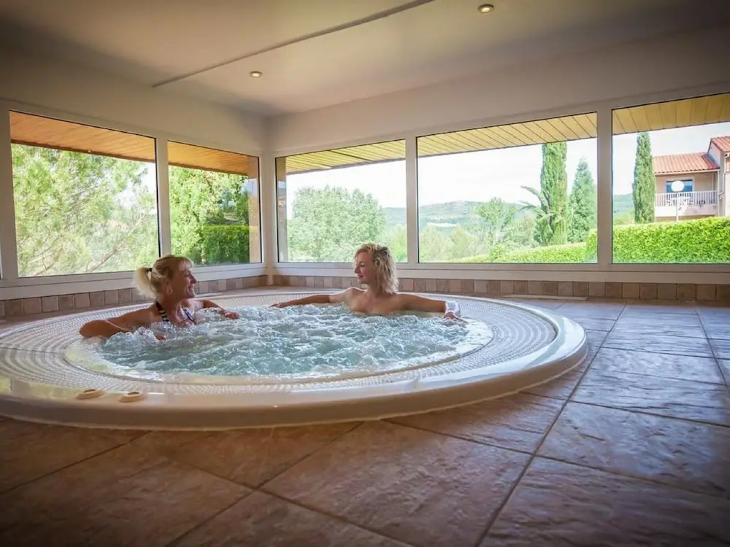 Homey Bungalow With Dishwasher on a Green Domain