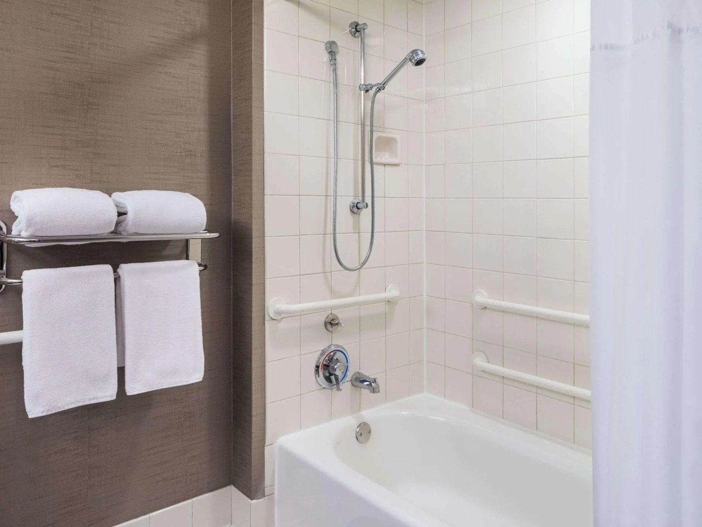 Hyatt Centric Chicago O'Hare