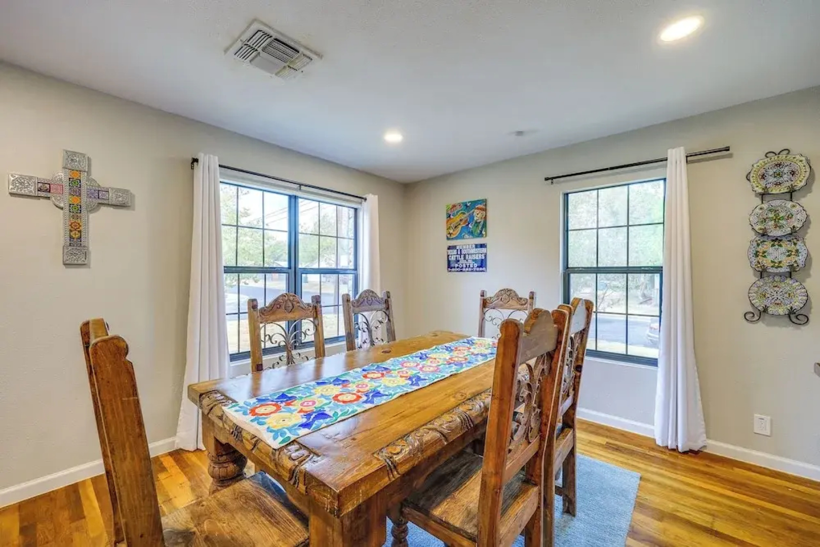 < 1 Mi to Dtwn: Home w/ Fenced Yard in Boerne!