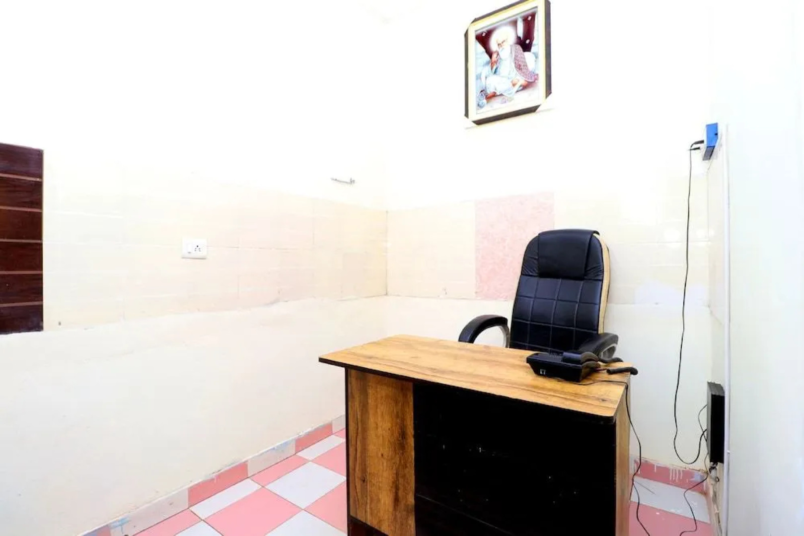 Oyo 37097 Raj Apartments