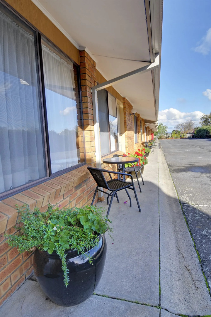 Always Welcome Motel