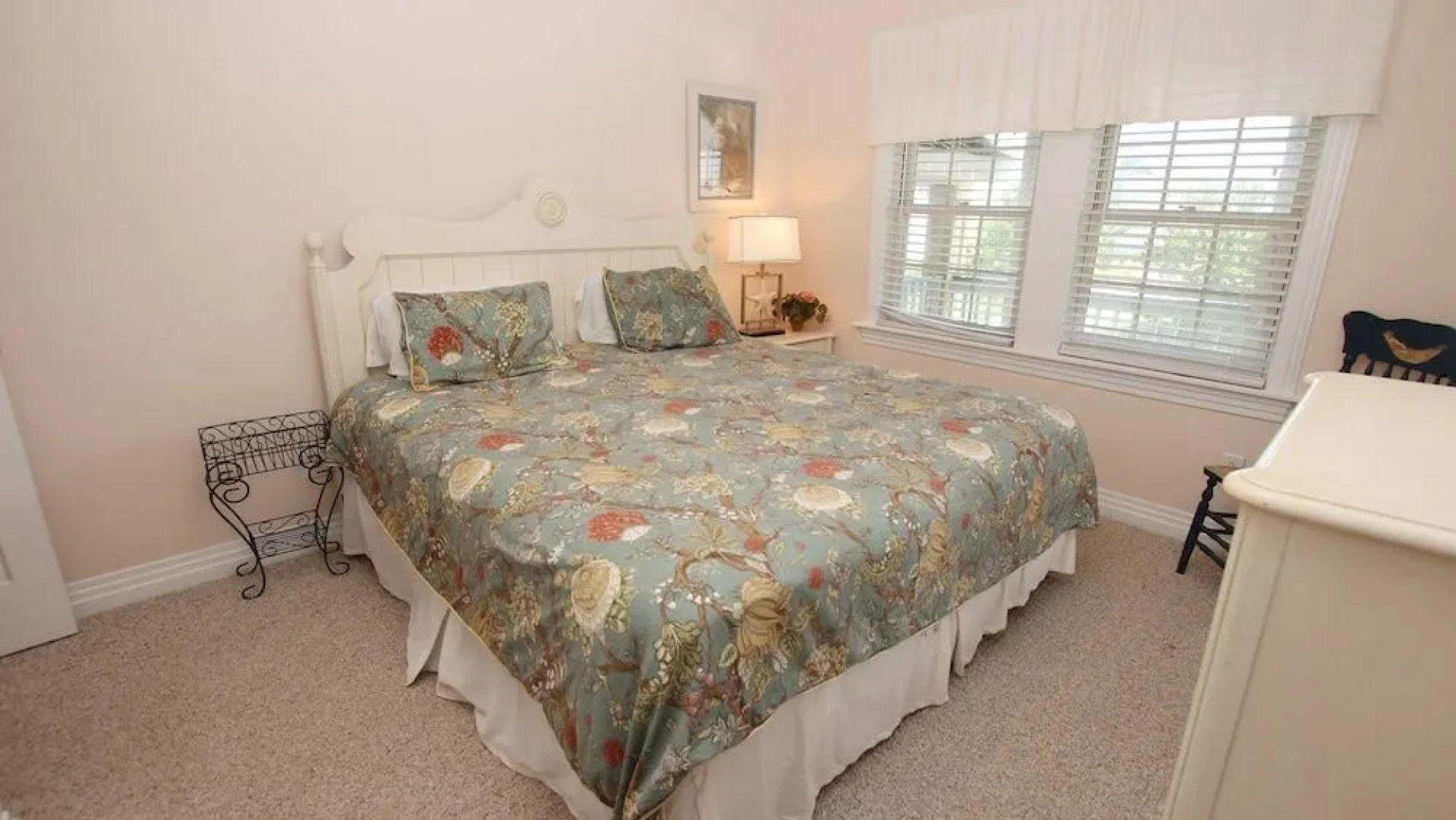 Trading Winds - 6 Br Home