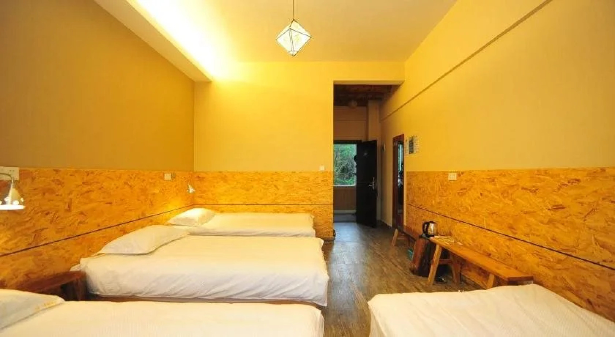 Travel Demo Youth Hostel International