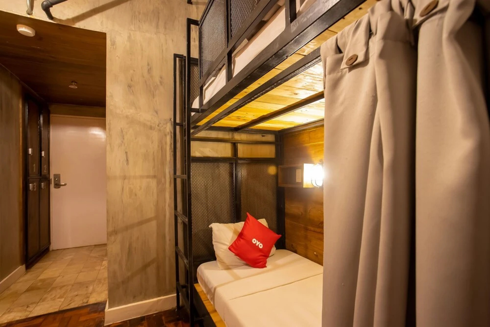 OYO 821 Connector Hostel