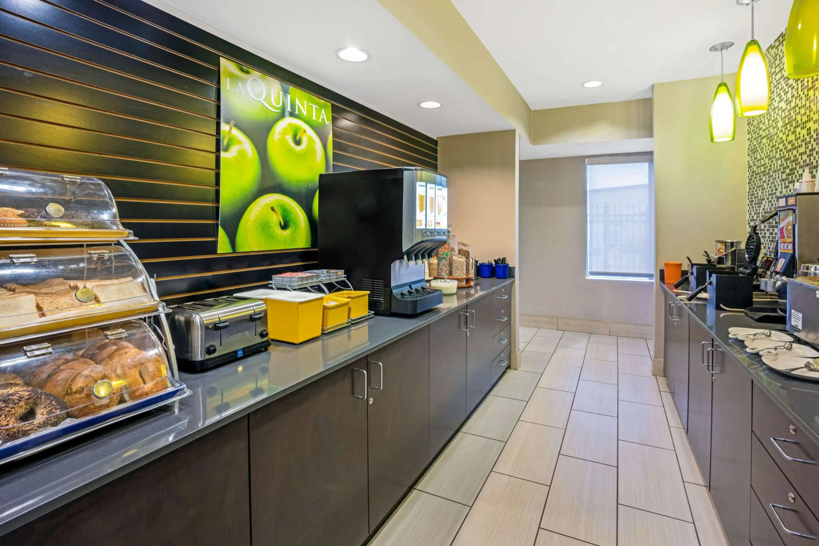 La Quinta Inn & Suites by Wyndham The Woodlands/Spring