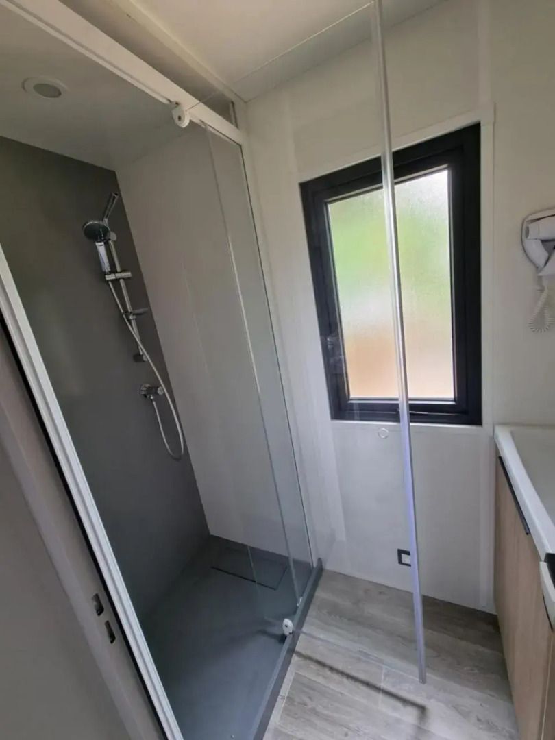 Mobil Home XXL2 4 chambres - Camping Bordeaux Lac