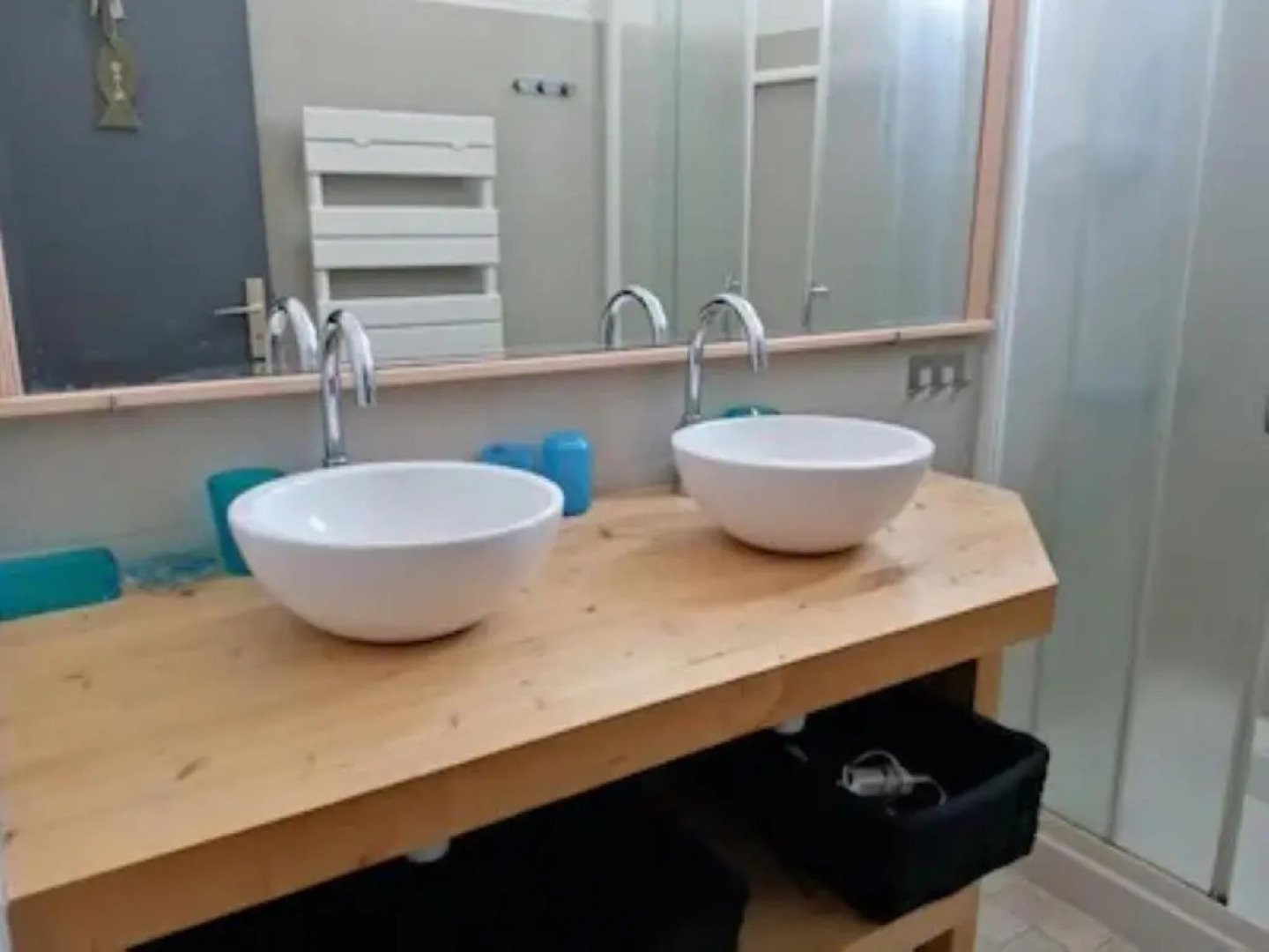 Appartement rez-de-chaussée 500 m de la plage Ste Anne