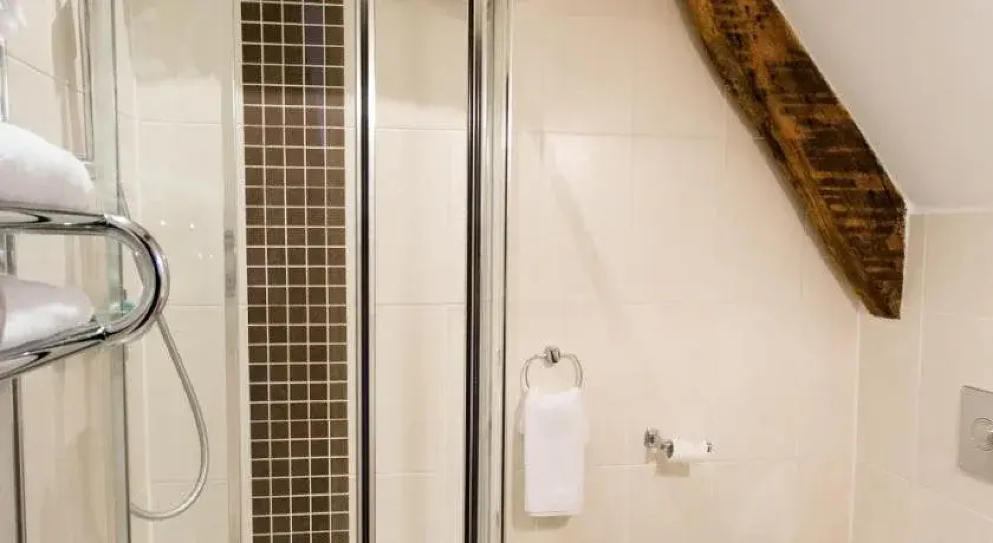 Dashwood Restaurant Rooms and Bar