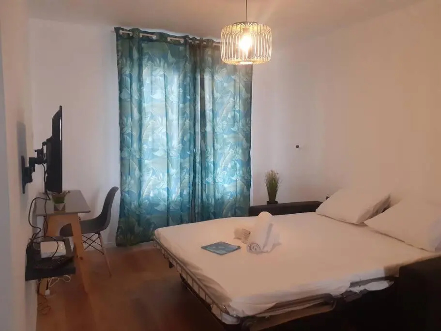 Zarlor magnifique t2 rénové proche clinique