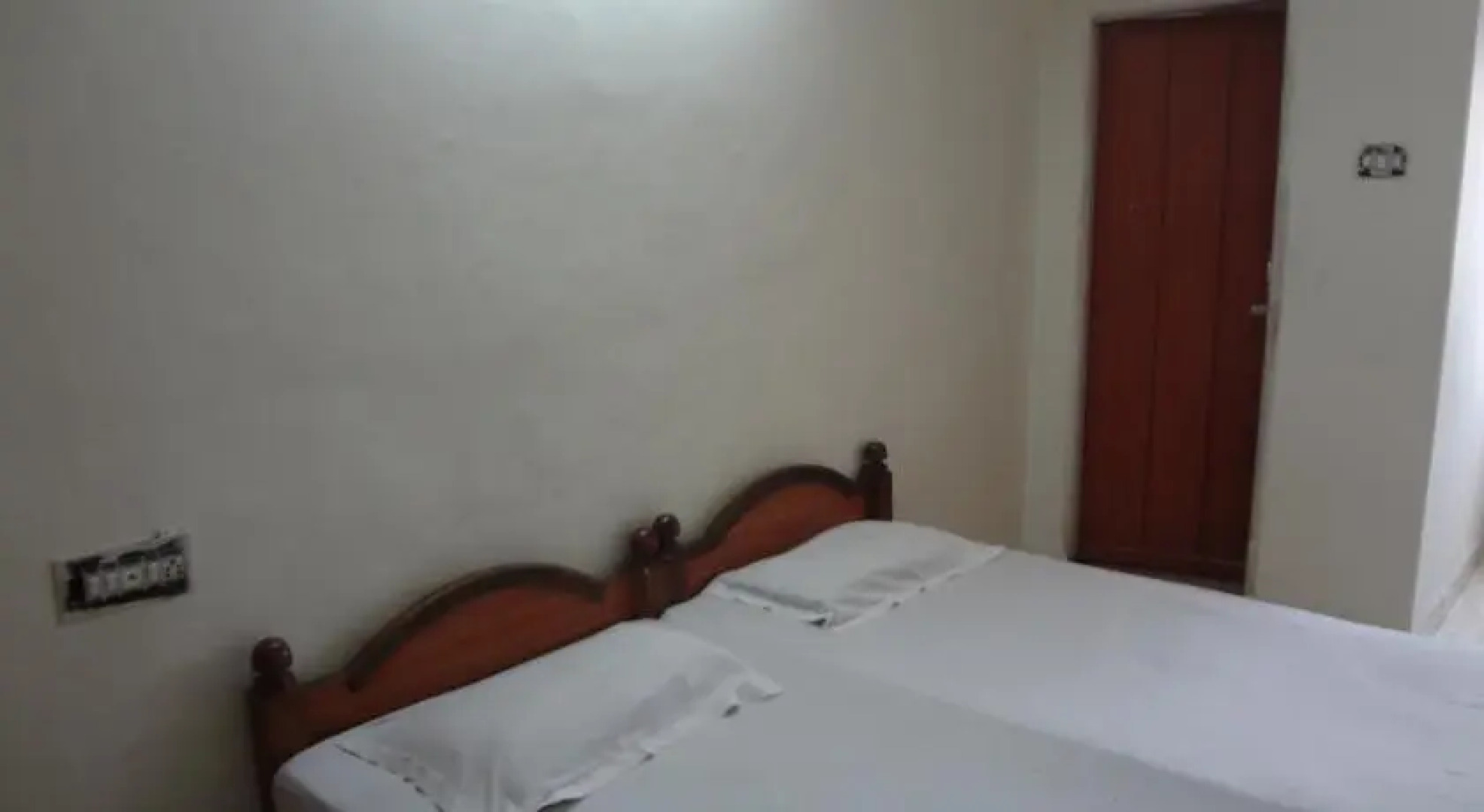 Hotel Manikanta Grand