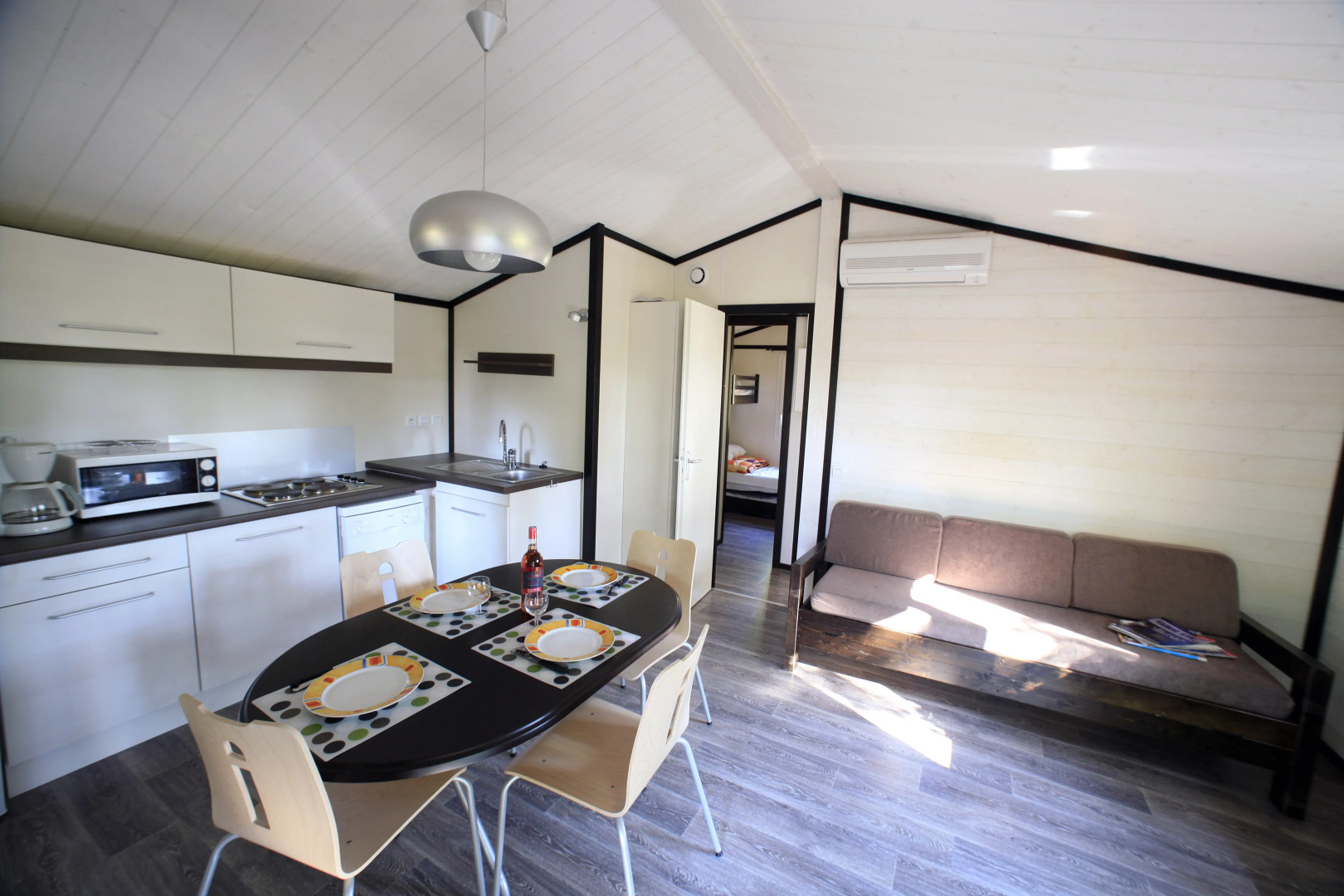 Terres de France - Hameaux des Lacs