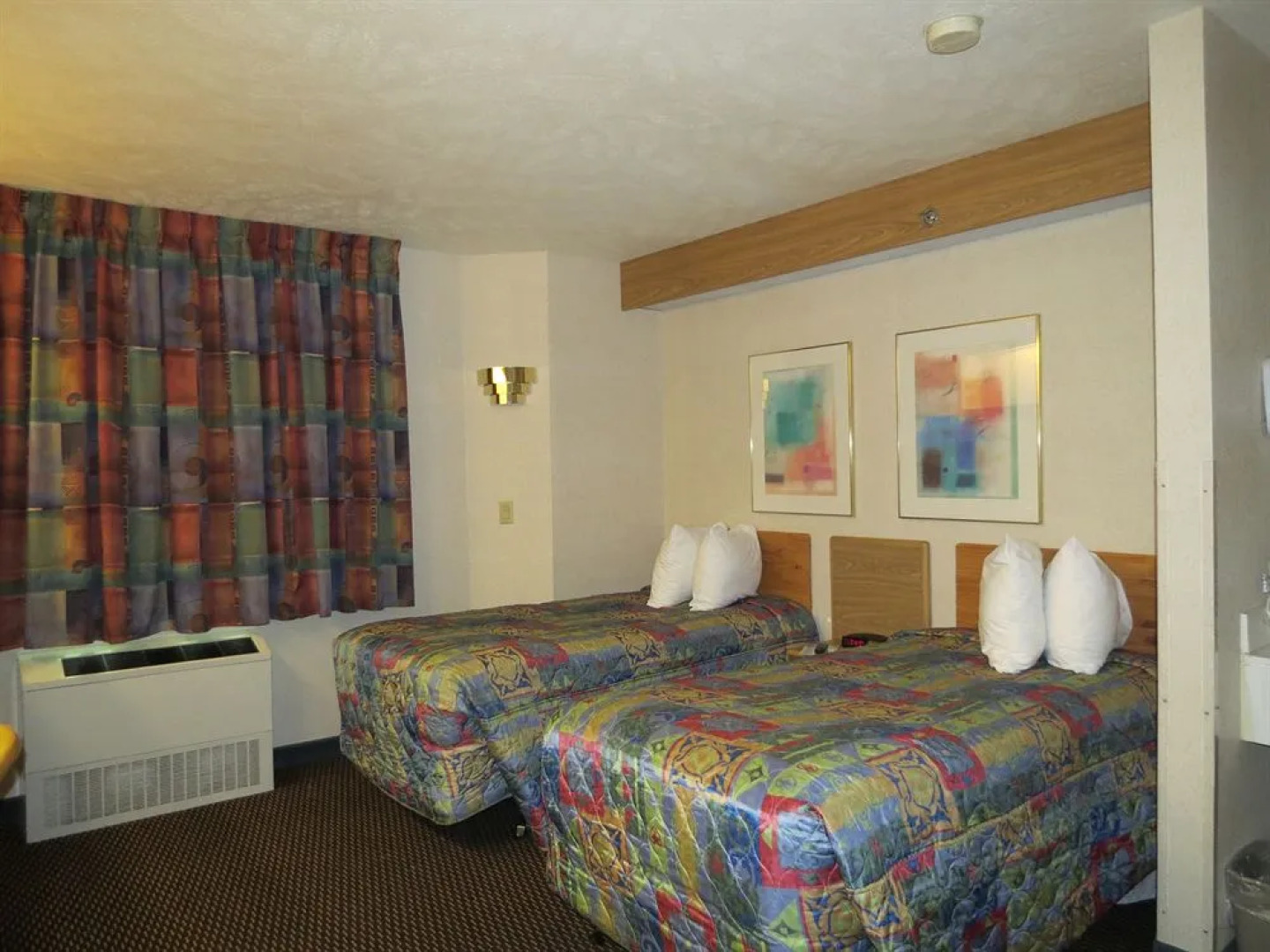 America's Best Inn - Antigo