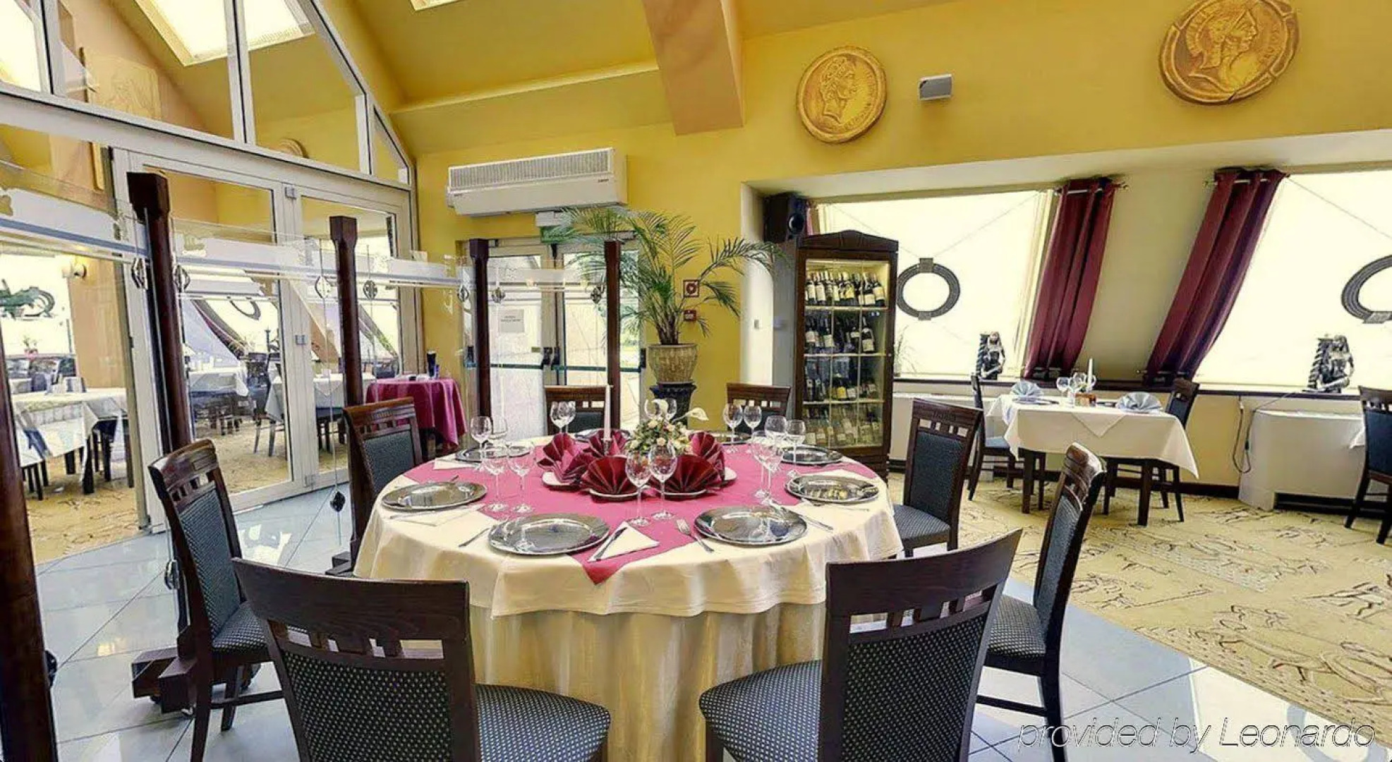 Piramida Hotel Spa & Wellness