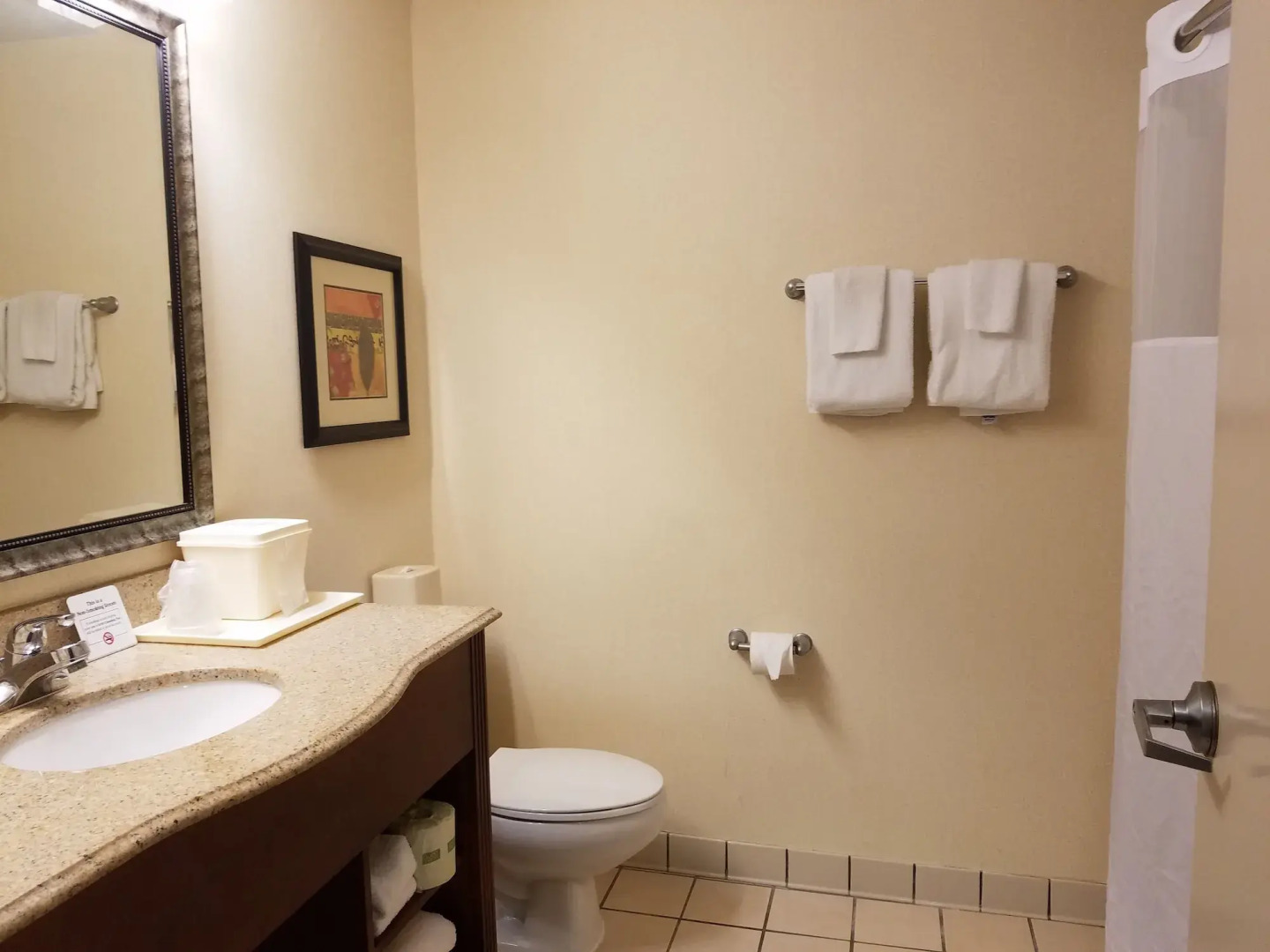 Quality Suites Paducah I-24