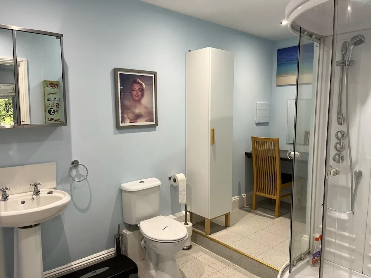 Blaydonburn - Sleeps 4,5 - Parking - Hottub - Yard