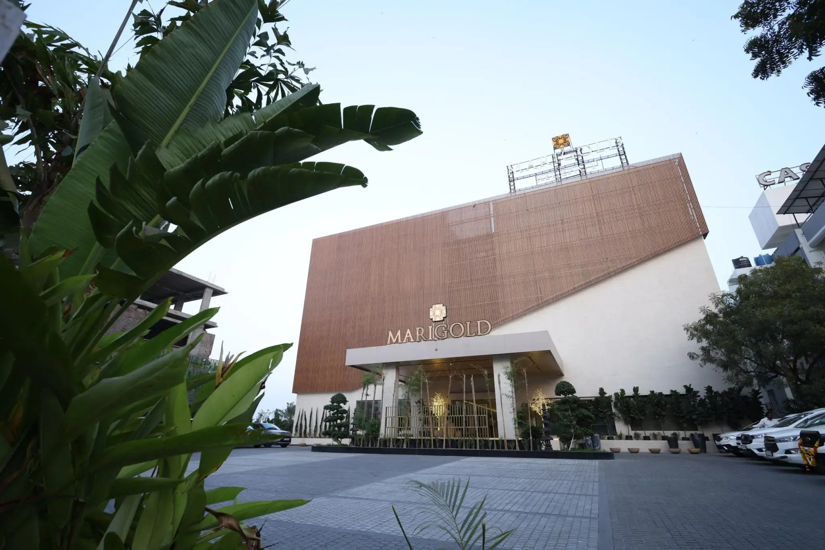 Marigold- Newly Renovated Hotel