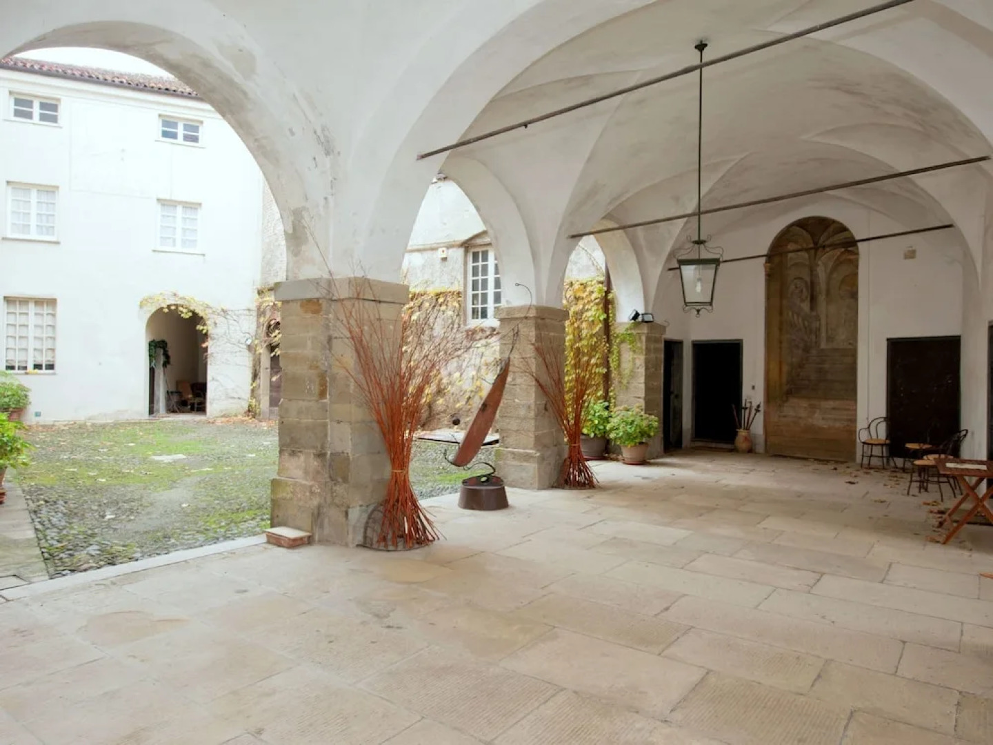 A Romantic Rocca Retreat