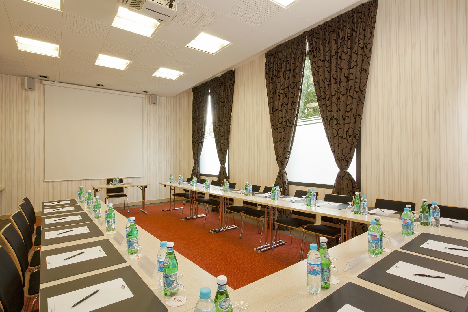 Residhome Aparthotel Paris Evry