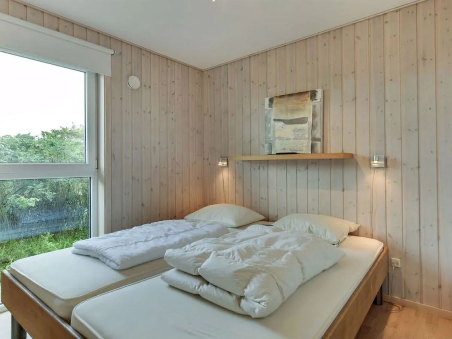 "Theodora" - 700m from the sea in NW Jutland