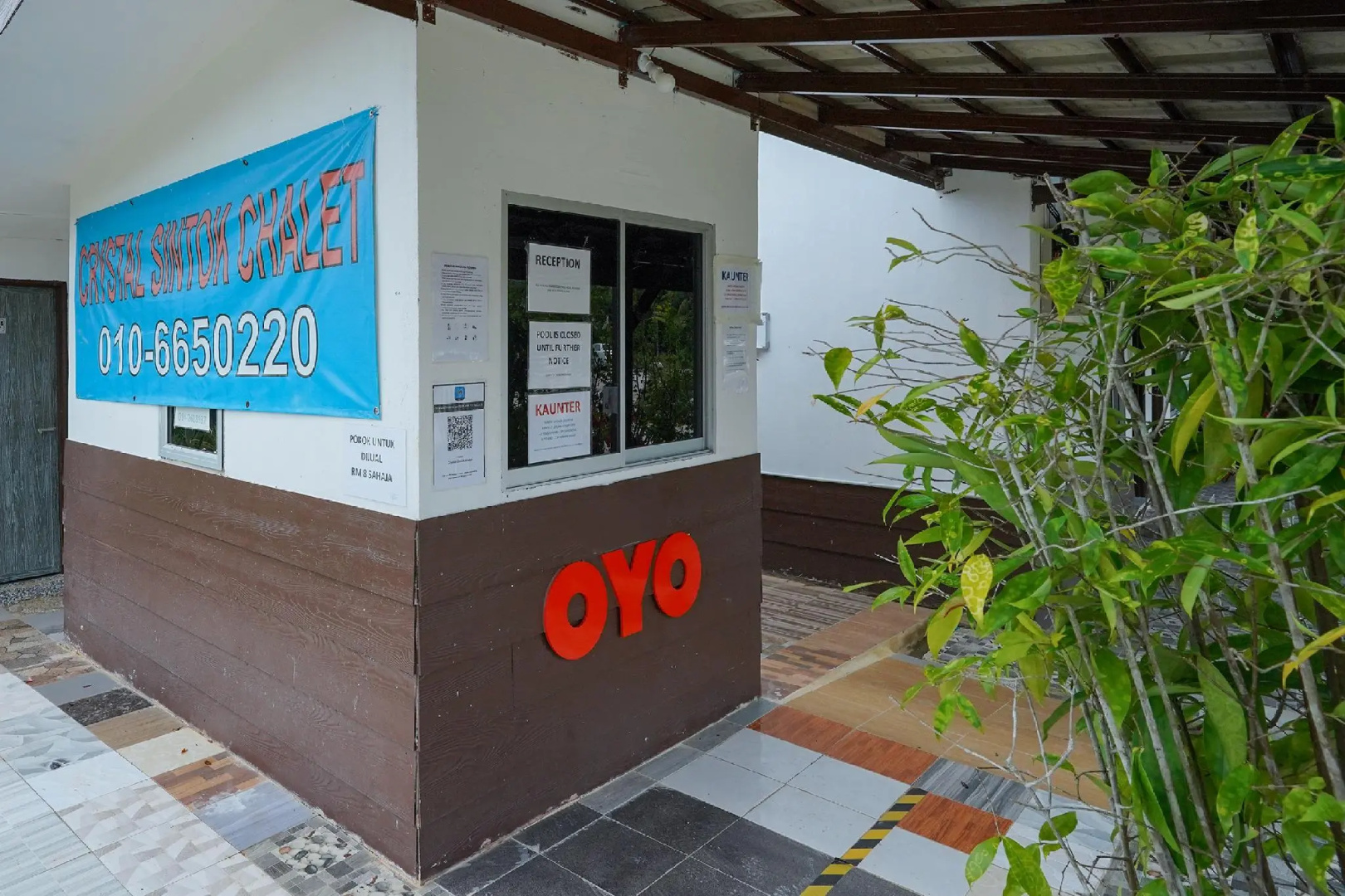 OYO 90085 Crystal Sintok Chalet